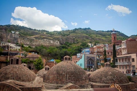 Private Full Day Old City Walking Tour with Authentic Georgian Dinner