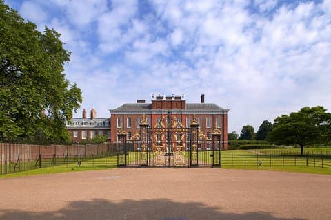 Entrada para el Palacio de Kensington