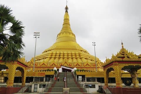 Kanheri Cave med Global Vipassana Pagoda Tour i privat fordon