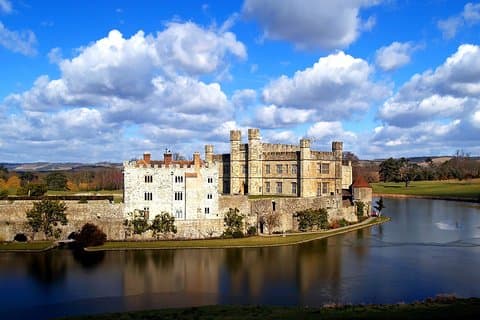 Hoteller i nærheden af Leeds Castle, Canterbury, Dover & Greenwich Cruise