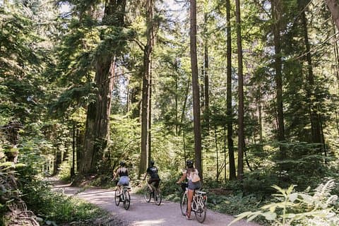 De Stanley Park fietstour door Cycle City Tours