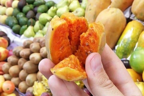 Desfrute de nossa experiência gastronômica local privada: frutas, café e pratos locais