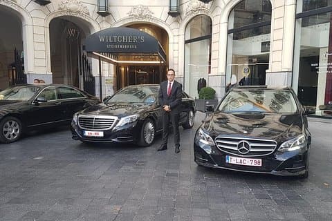Privat transfer fra Amsterdam til Bruxelles Med luksusbil