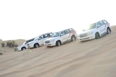 Dubai Desert Safari med Privat Land Cruiser Hotel Pickup och släpp av