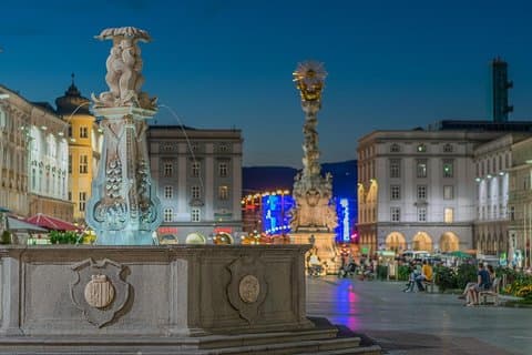 Overføring fra München til Linz: Privat dagstur med 2 timer for sightseeing