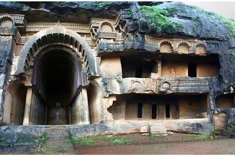 Day Trip Experience to Lonavala hill Station with caves and Forts from Mumbai