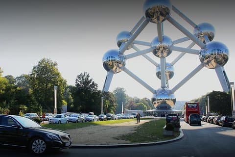 Privat transfer från Bryssel flygplats eller stad till Paris By Luxury Car