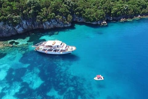 Parga, Sivota Islands und The Blue Lagoon Ganztageskreuzfahrt ab Korfu