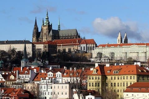 Tour privato di 5 giorni da Budapest a Praga