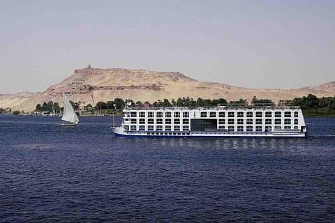 Från Marsa Alam 4-Nights Nile kryssning mellan Luxor och Aswan