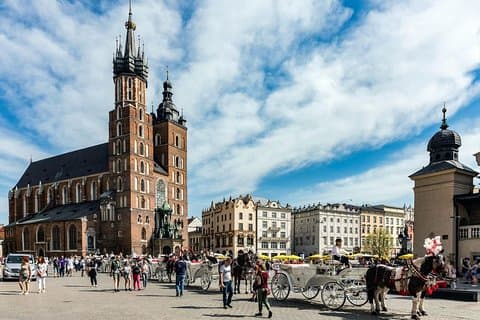 Privat transfer mellem Warszawa og Krakow (En tur/retur)