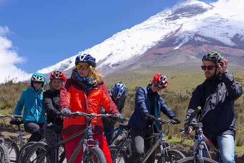 Cotopaxi Wanderung und Fahrrad