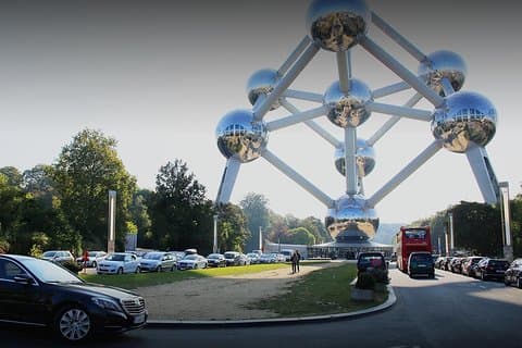 Privat ankomst Transfer från Antwerpen till Bryssel Med lyxbil
