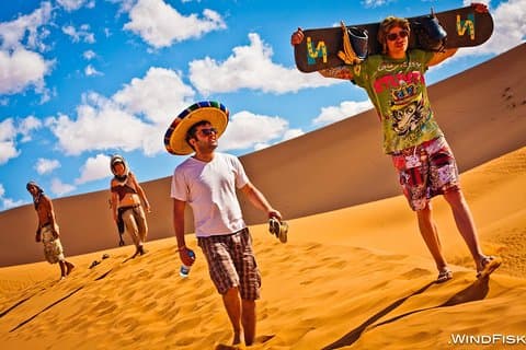✅ Kameltur och övernattning i Sahara Desert Camp
