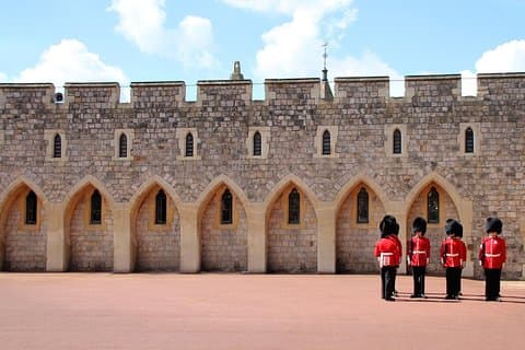 Visite indépendante du château de Windsor avec chauffeur privé jusqu'à 3 personnes