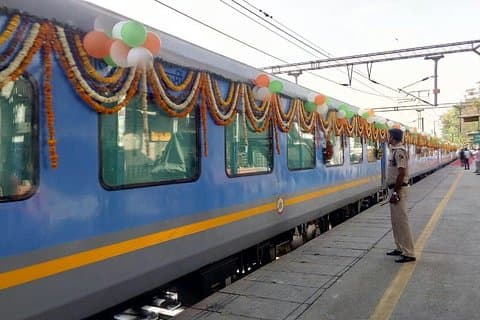 Agra Tour med Supersnabbtåg från Delhi: All Inclusive