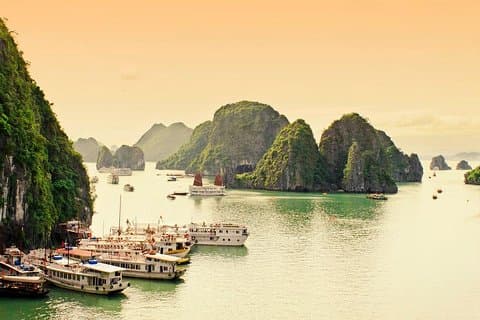 Tour de 1 día a la bahía de Ha Long