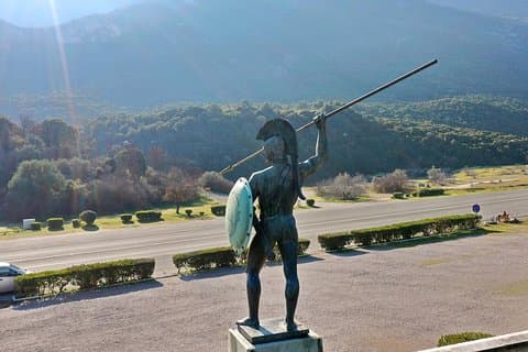 Tour Privato di 2 giorni: Termopili di guerra persiana, Maratona, Delfi, Salamina e Plateau