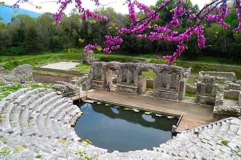 Butrint, Blue Eye, Ksamil & Lekuresi Castle Visite en petit groupe.