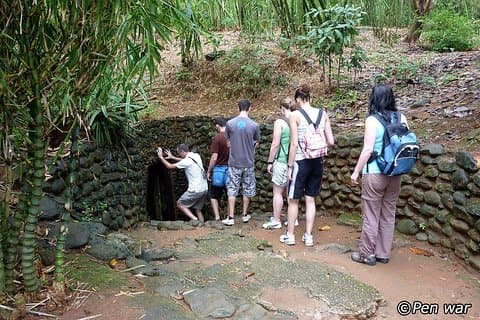 Cu Chi-tunneln från Saigon Cruise Habor