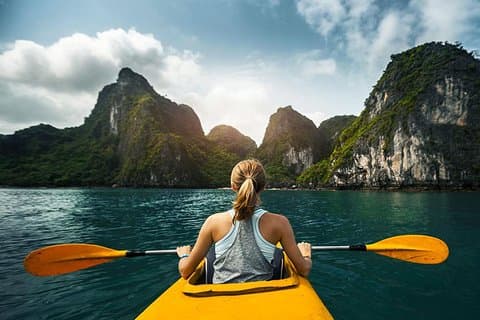 Dia inteiro na Baía de Halong com caiaque, ponto de vista para caminhadas, caverna - de luxo a luxo