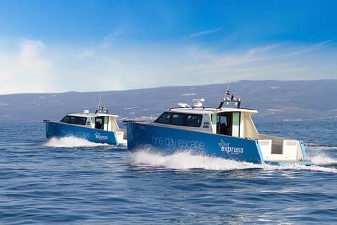 Blue Cave, Komiža, Stiniva Bay, Budikovac, excursion en bateau sur l'île de Hvar Split