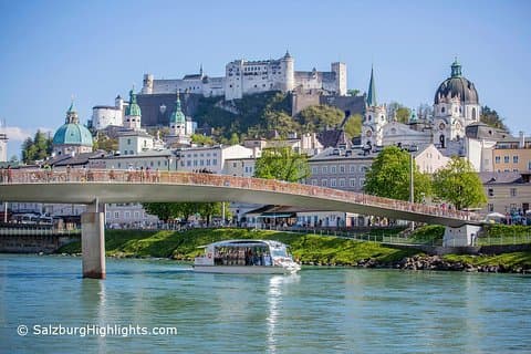 Mozart koncert og middag eller VIP middag på fortet Salzburg med River Cruise
