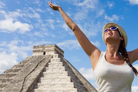 Chichén Itzá, Valladolid & 2 fantastiska Cenotes (Hubiku, Ik Kil) till bästa pris