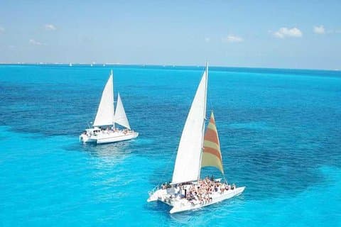 Expérience de navigation de luxe en catamaran Isla Mujeres