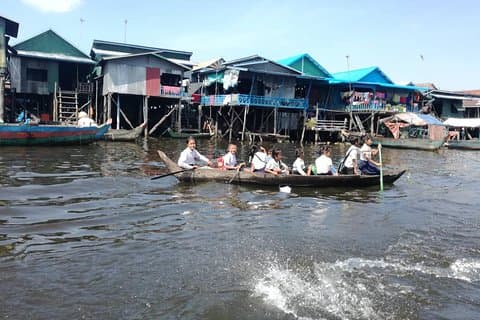 Village flottant de Kompong Kleang sur le lac Tonlé Sap