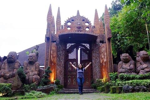 Cintai Coritos Garden Day Pass in Batangas