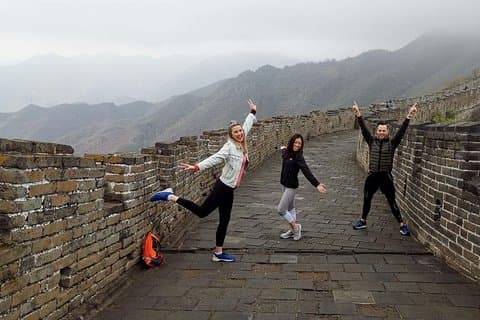 Tour privado de medio día a la pared de Mutianyu con teleférico y tobogán