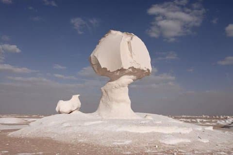 2 Days White Desert en Bahariya Oasis Tour