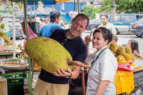 Tour privato: esperienza gastronomica a Kuala Lumpur con host locale