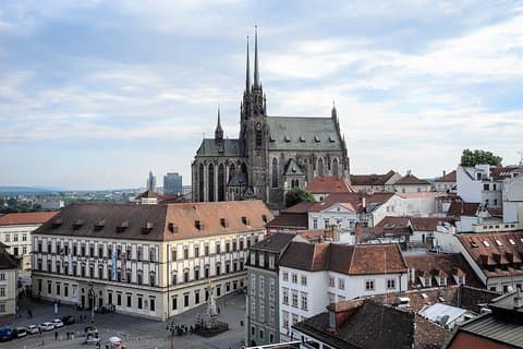 Transfert privé de Prague à Brno avec 2 heures de visites