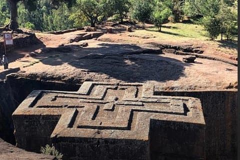 Historical-tour Lalibela Gonder & Bahir Dar
