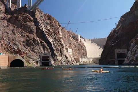 Hoover Dam og Black Canyon helgedag guide kajakk tur