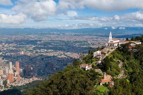 Tour de ville privée de 6 heures à travers Bogotá (Con Monserrate)