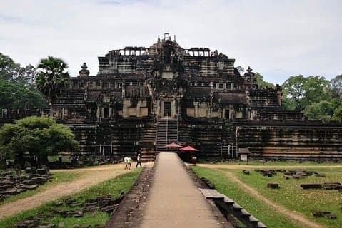 Angkor Wat soloppgangstur en dag med lunsj og massasje (1 t hver)