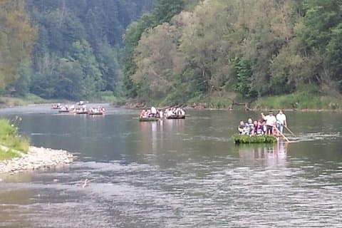 Tour con il miglior rapporto qualità-prezzo per il rafting classico nella gola del fiume Dunajec da Cracovia