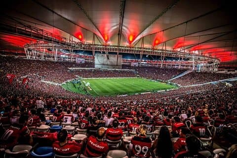 Bekijk voetbalwedstrijd in Rio de Janeiro met Local Supporter