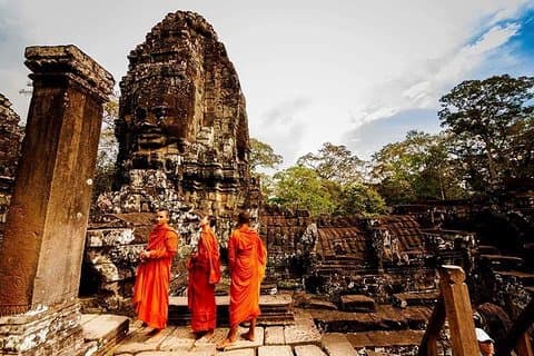 En dags Angkor Wat tur med solnedgang og store templer
