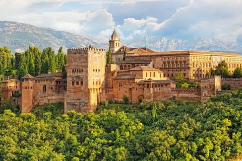 Visite guidée privée de l'Alhambra depuis Cordoue et prise en charge à l'hôtel