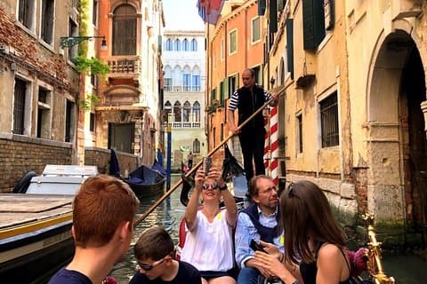 Visite de Venise à pied le matin avec balade en gondole