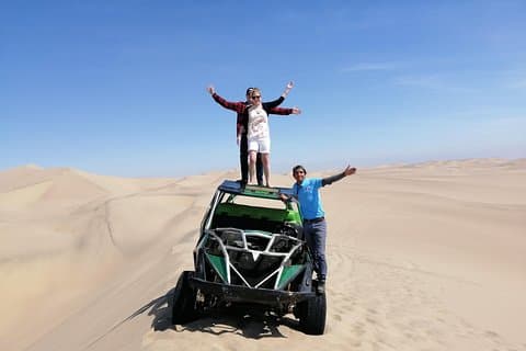 Privat utflukt til Ballestas Islands og Huacachina Oasis