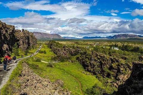 Rundtur från Reykjavik till Gyllene cirkeln och ridning på vikingahästar