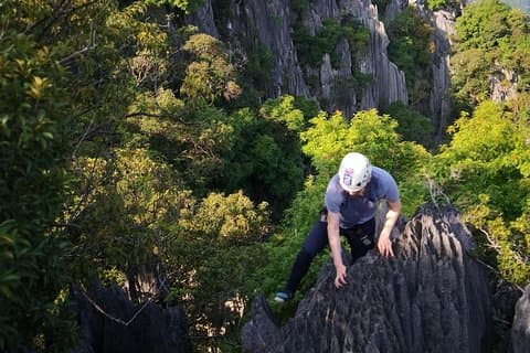 Climb and Abseiling Hidden Pinnacles of Takun