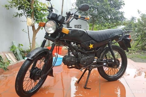 Location de motos Ninh Binh (moto manuelle)