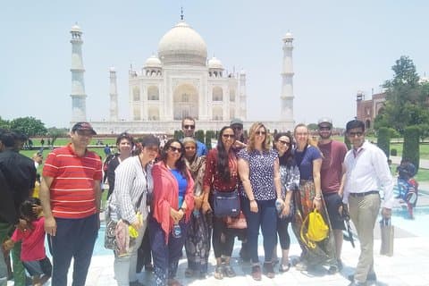 All Inclusive dagstur til Taj Mahal, Agra Fort fra Delhi med bil