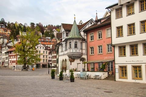 Historic St. Gallen: tour privato esclusivo con un locale